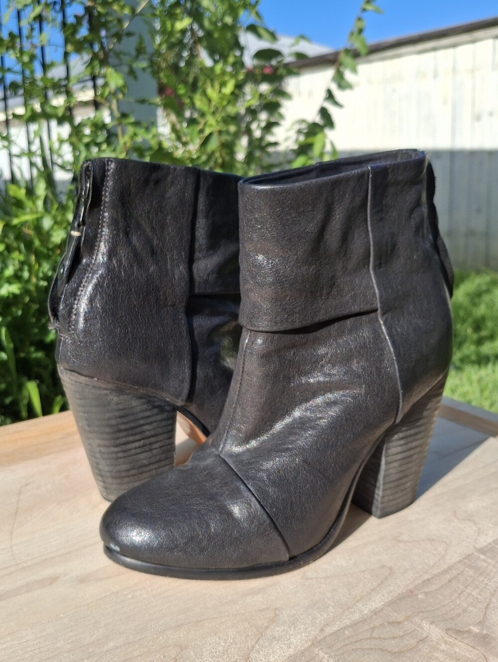 Rag & Bone Women's Black Leather Classic Newberry Stacked Heel Ankle Bootie Sz 6
